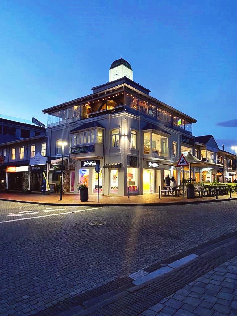 Apartment At Hermanus Waterfront Exterior photo